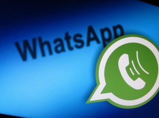 WhatsApp passa a avisar quando mensagem recebida foi encaminhada