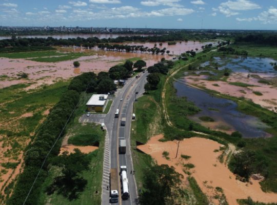 Nível do Rio Doce ultrapassa cota de inundação em Linhares