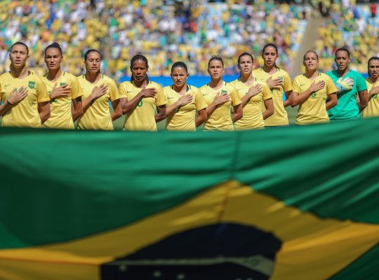 Meninas do Brasil perdem para as canadenses e ficam sem medalha na Olimpíada