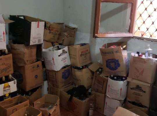 Laboratório de adulteração de bebidas alcoólicas é fechado na Serra