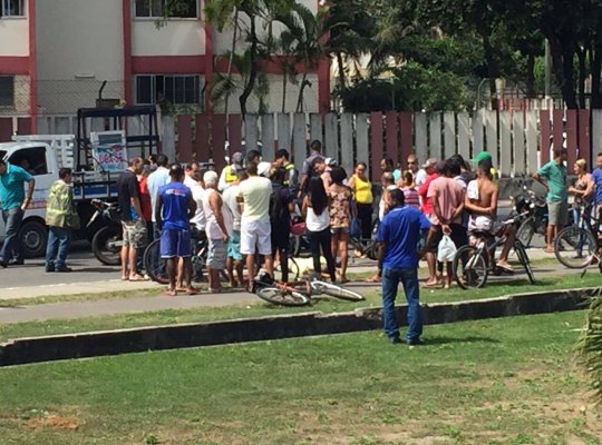 Jovem é baleado ao tentar assaltar policial em Vila Velha