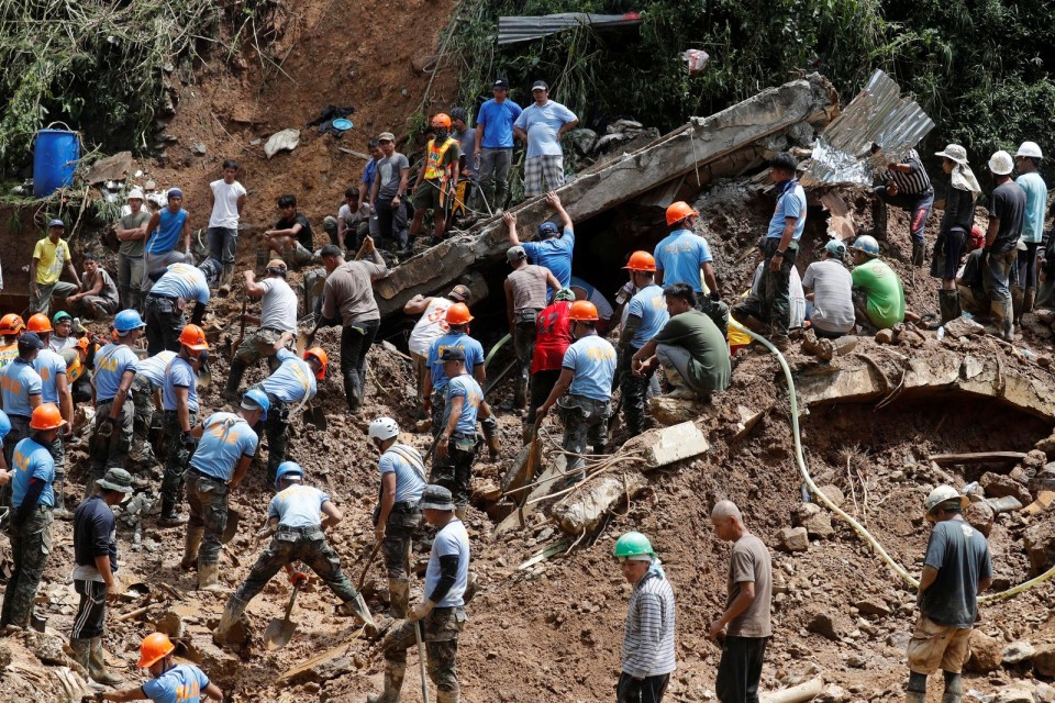 Tufão Mangkhut deixa dezenas de mortos, mineiros presos nas Filipinas e milhões de deslocados na China