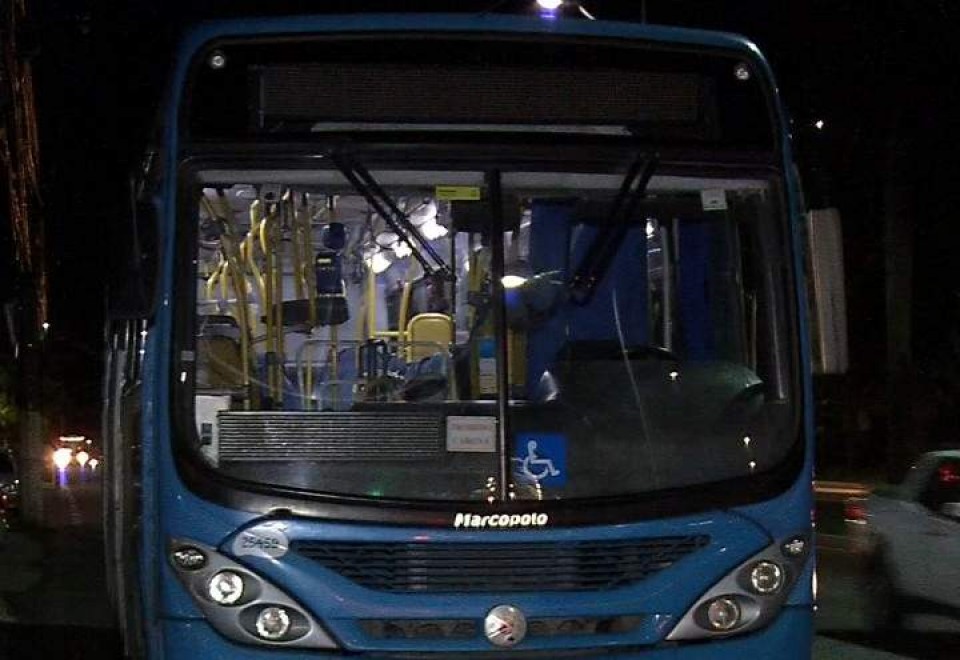 Criminosos armados fazem arrastão em ônibus da linha 503 em Jucutuquara