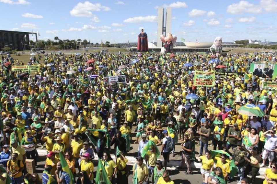Grupo de manifestantes saem às ruas no próximo domingo em Vitória e Vila Velha